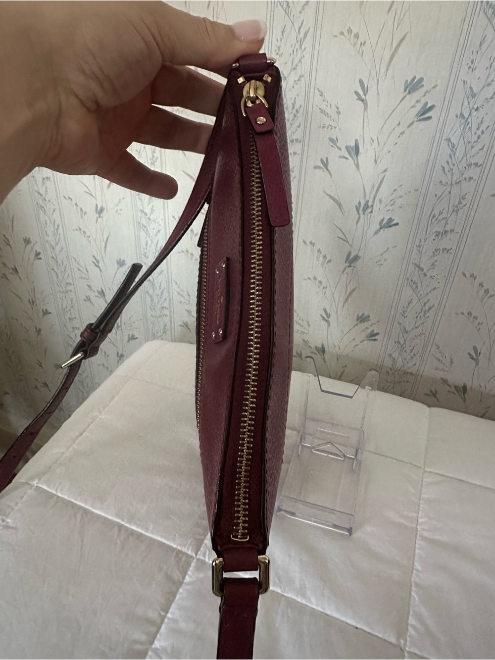 Kate Spade Raspberry Leather Crossbody - Picture 5 of 12